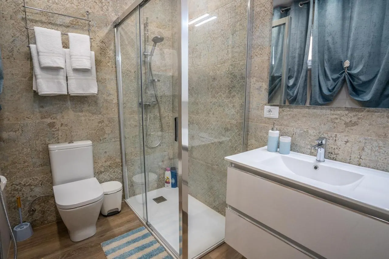 Apartment Orlando Tenerife Sur Daisy And Mikey Costa Adeje   Costa Adeje (Tenerife)