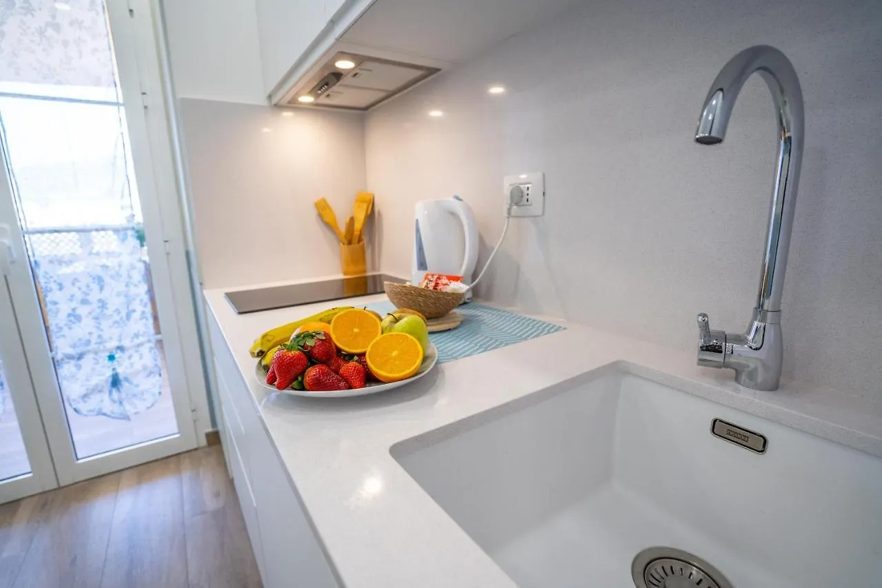 Apartment Orlando Tenerife Sur Daisy And Mikey Costa Adeje